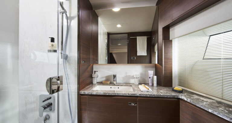 Guest Ensuite (sistership)