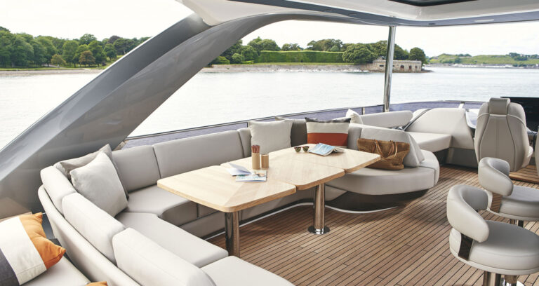 Sun Deck Dining (sistership)