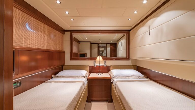 Twin Suite