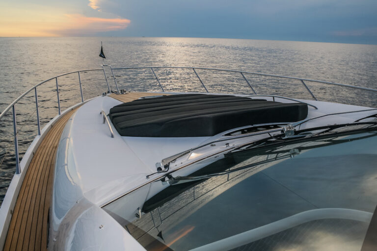 Forward Bow Sun Pads