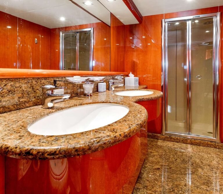 Ensuite Bathroom
