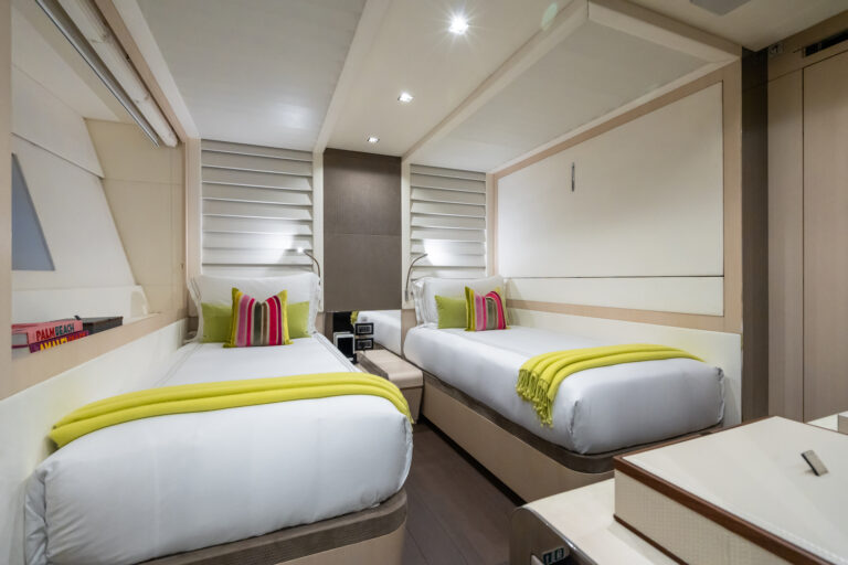Twin Cabin