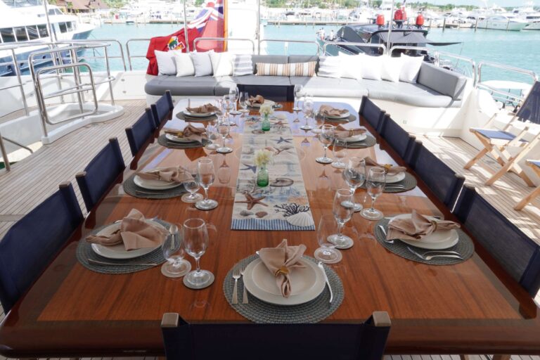 Upper Deck Dining