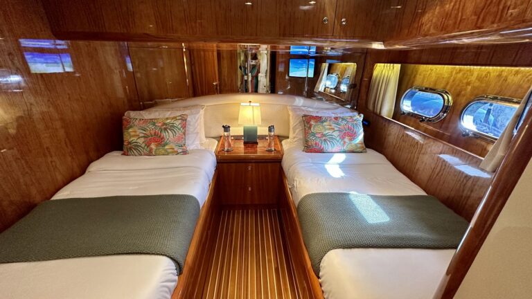 Twin Cabin