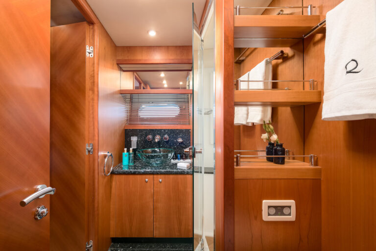 Twin Cabin Bathroom