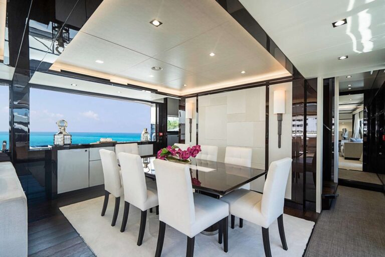 Main Salon Dining