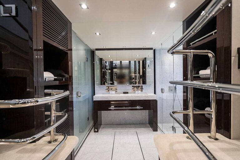 Master Ensuite
