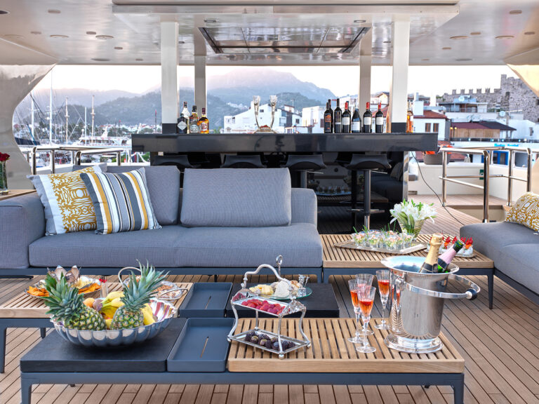 Sun Deck Bar