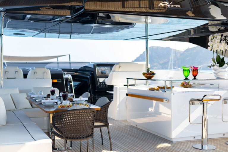 Flybridge