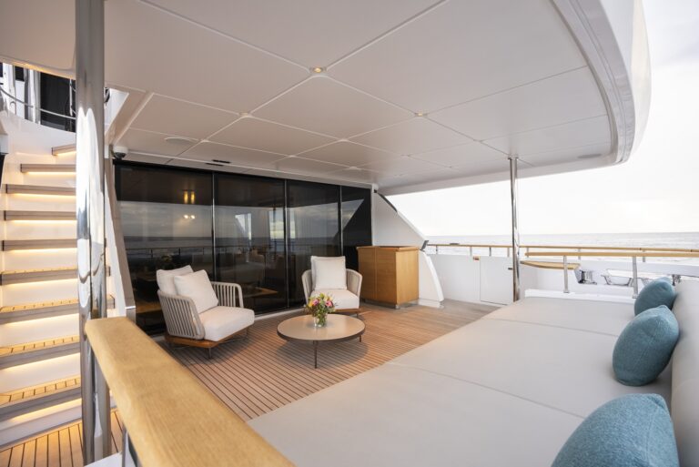 Main Deck Seating