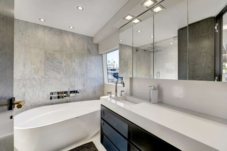 Master Ensuite