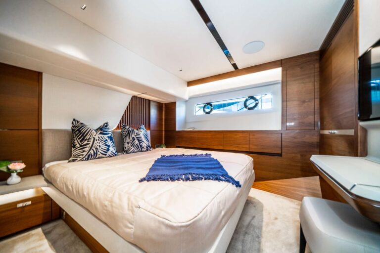 VIP Cabin