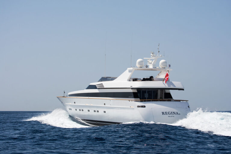 Aft View Running