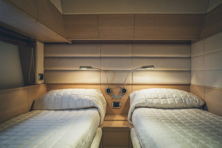 Twin Cabin