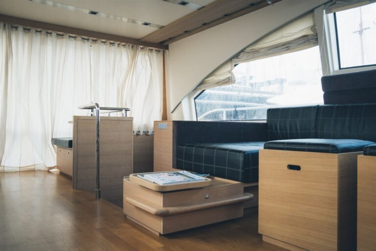 Saloon Sofa