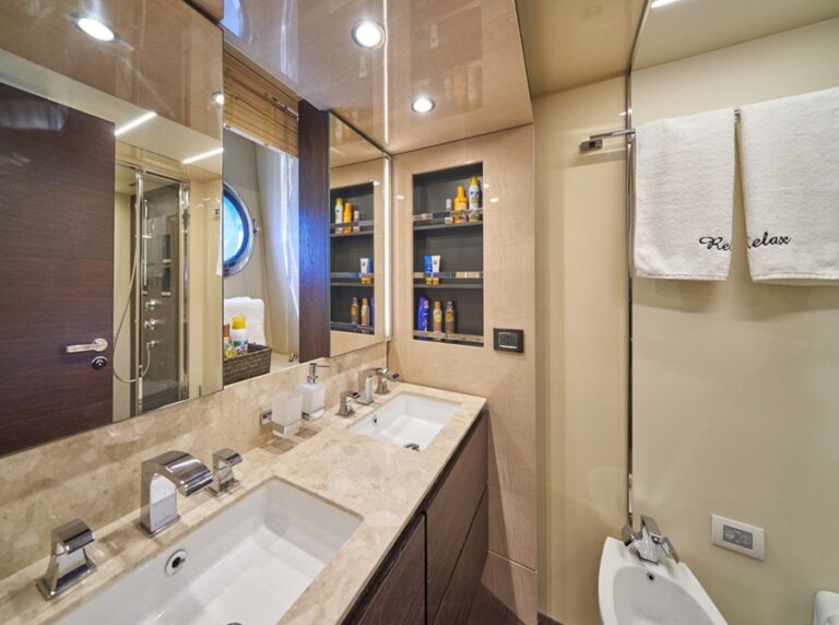 Master Ensuite