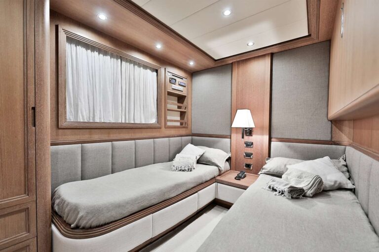 Twin Cabin