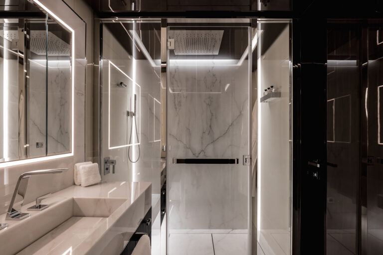 Guest ensuite