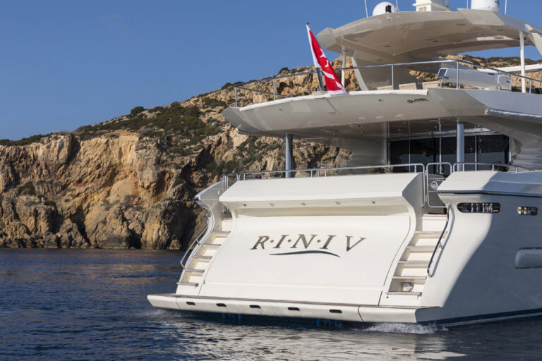 MY RINI V - Swim platform