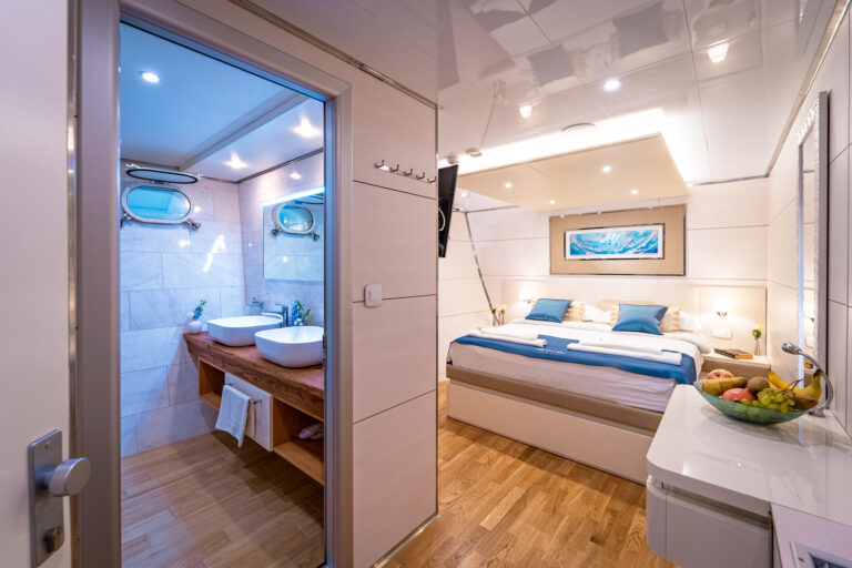 Double Cabin With Ensuite