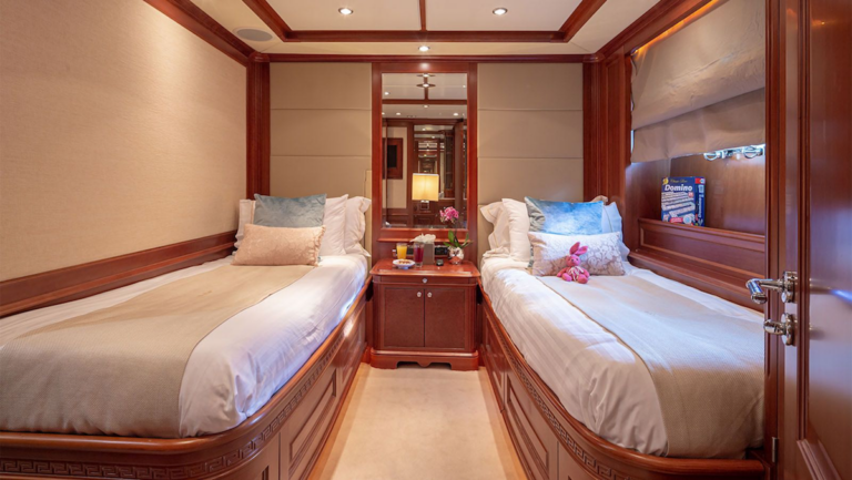 Twin Cabin
