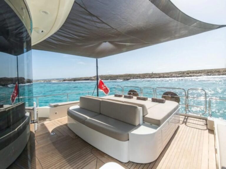 Exterior Relaxation Area