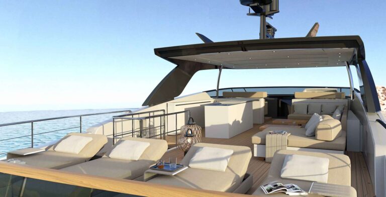 Flybridge Sunbathing Area