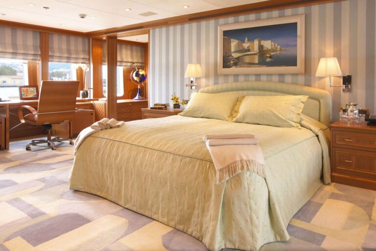 Guest Cabin