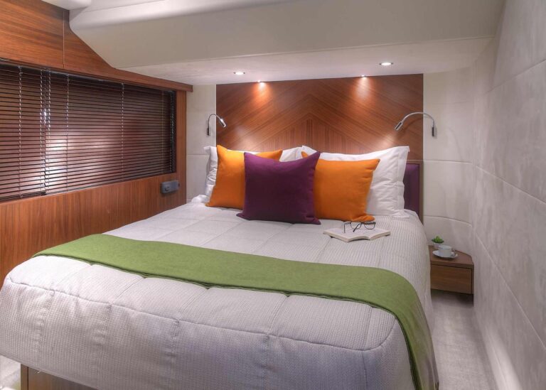 Double Cabin