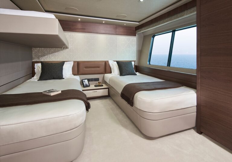 Twin Cabin With Pullman