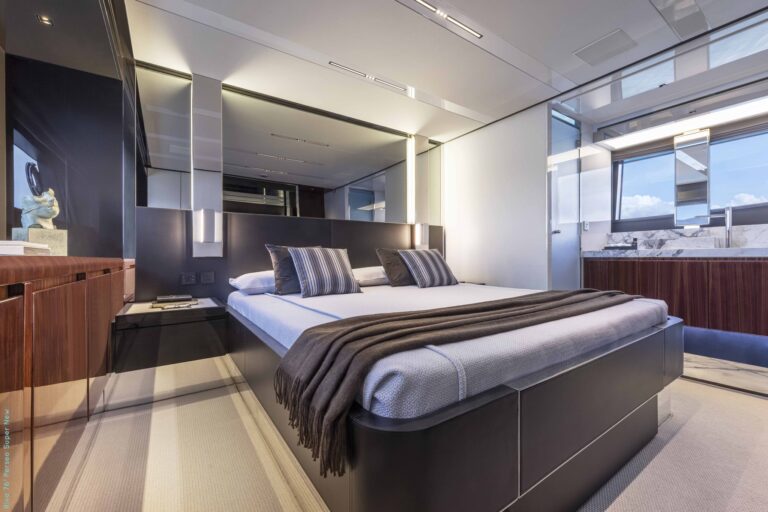 Master Suite (sistership)