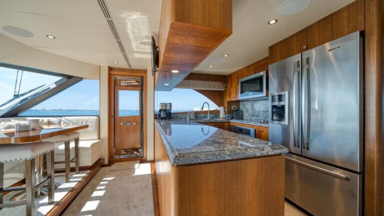 Dine In Galley