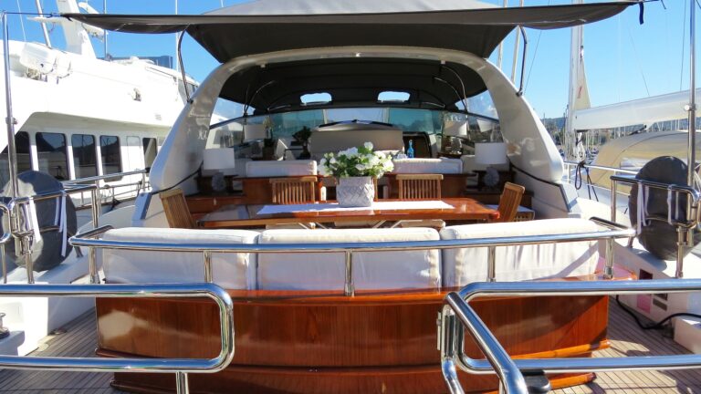 MY SANTA LUCIA FAST - Aft view