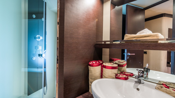Ensuite Bathroom