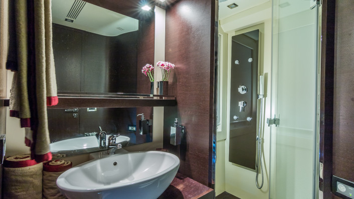 Ensuite Bathroom