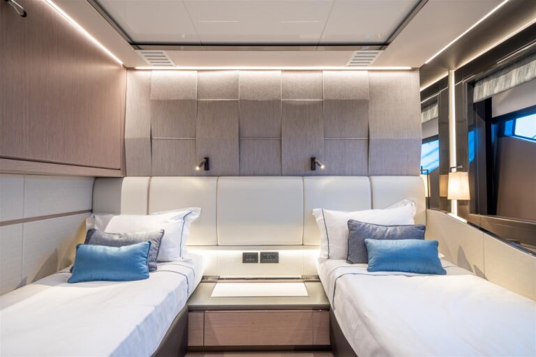 Twin Suite