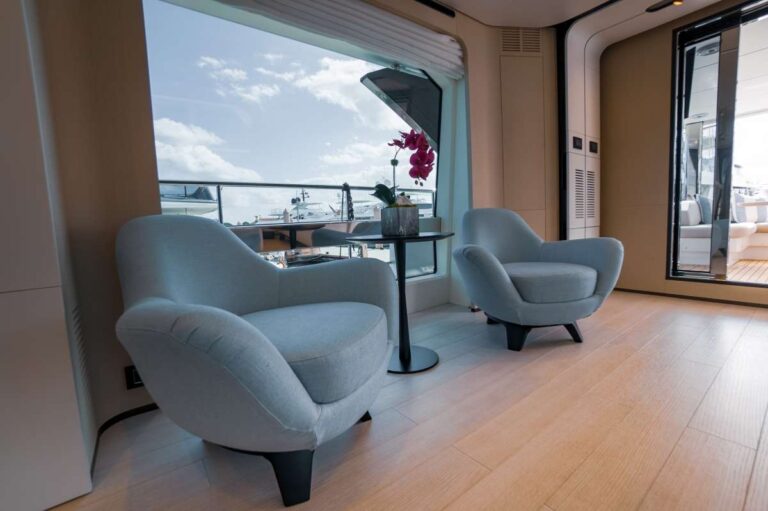 Main salon