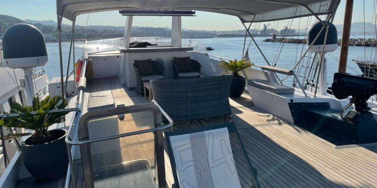 Flybridge