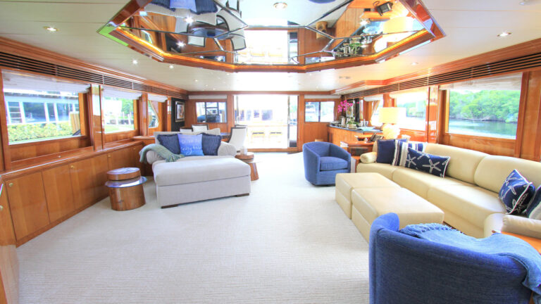 Salon View Aft