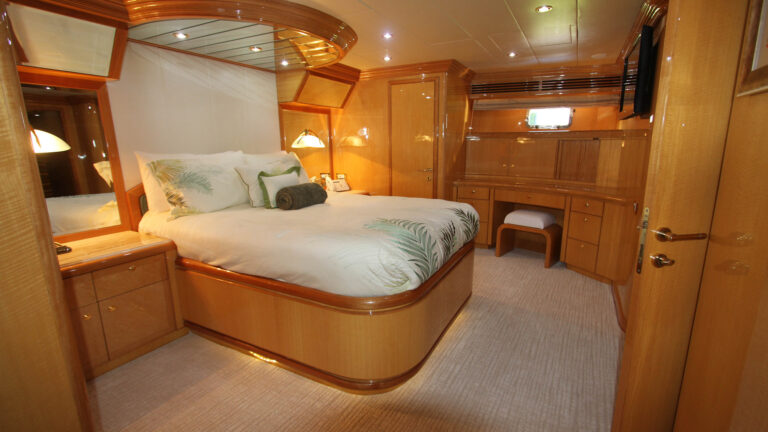 VIP Cabin