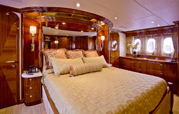MY SEA VENTURE - Master stateroom