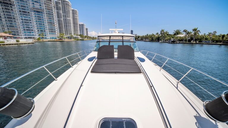 Foredeck sun pads
