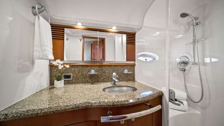 Ensuite bathroom