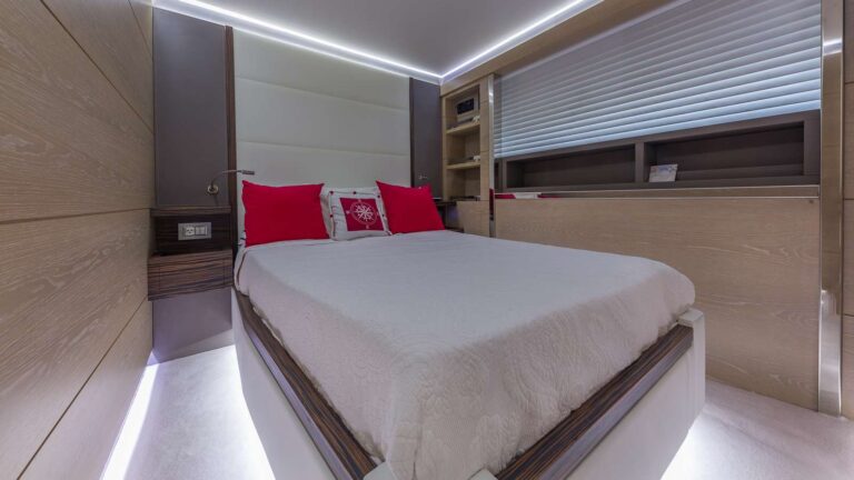 Double Cabin