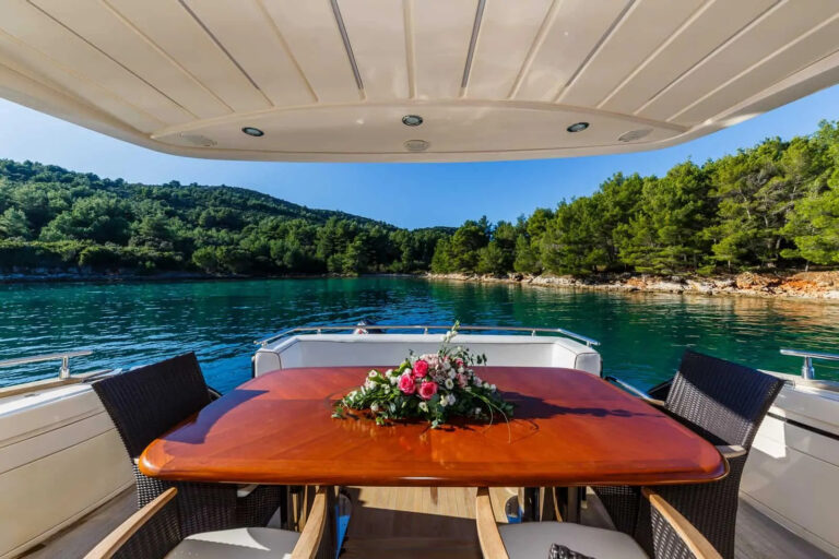 Main Deck Aft