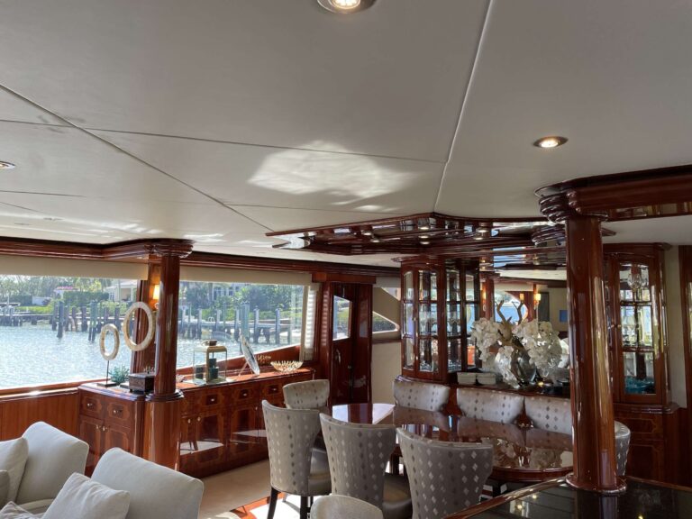 Saloon Dining
