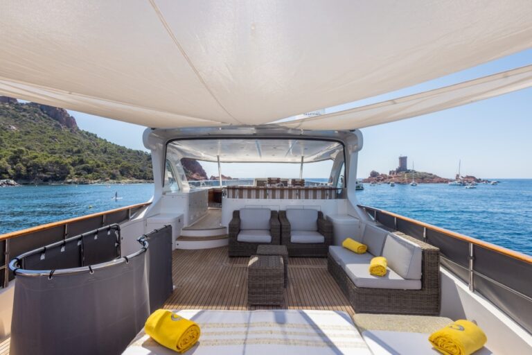 Exterior Relaxation Area