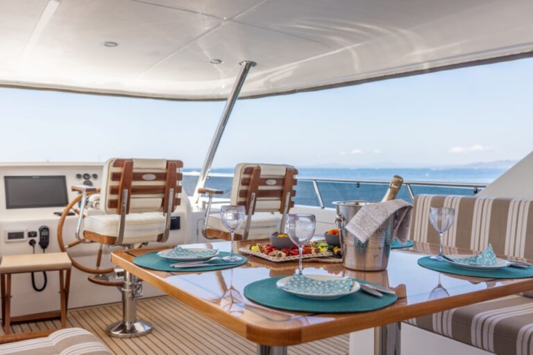 Exterior Relaxation Area With Dining