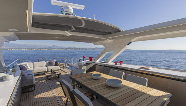 Sun Deck Dining