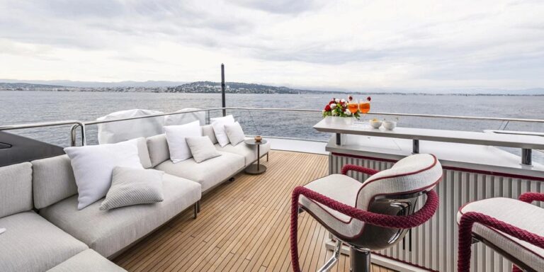 Exterior Relaxation Area